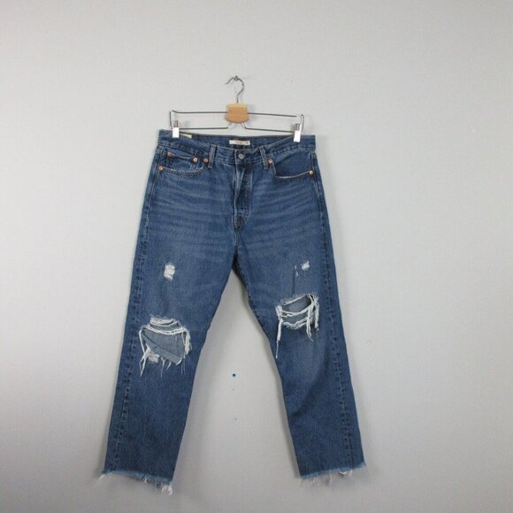 Levi's Premium Women 32 Wedgie Straight Jeans Distressed Raw Hem Button Fly 646 - Picture 1 of 14